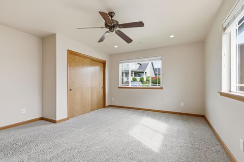 Tiny photo for 602 Barton Road, Eagle Point, OR 97524 (MLS # 220219412)