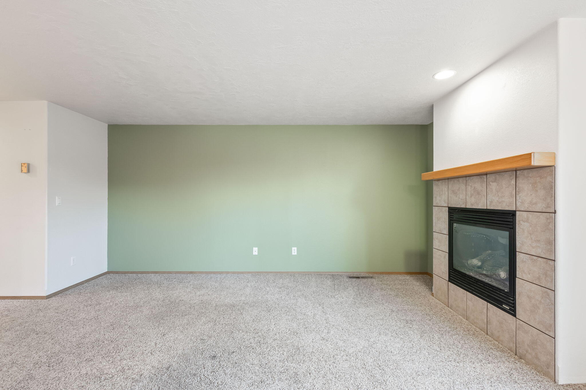 Sage Townhomes Condo - Residential