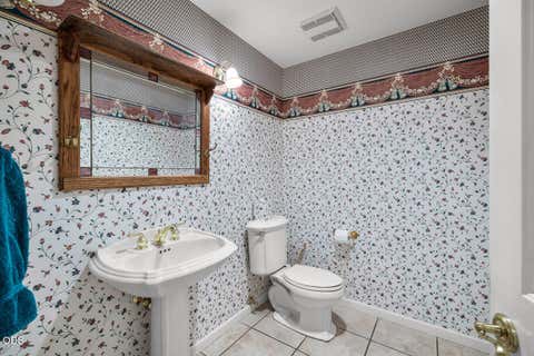 Tiny photo for 64629 Horseman Lane, Bend, OR 97703 (MLS # 220223455)