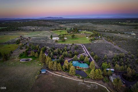 Tiny photo for 64629 Horseman Lane, Bend, OR 97703 (MLS # 220223455)