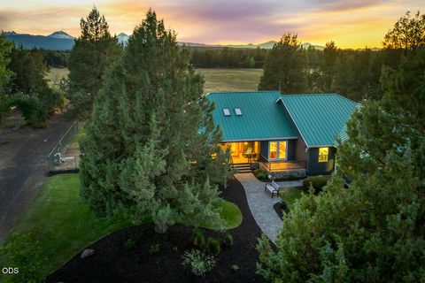 Tiny photo for 64629 Horseman Lane, Bend, OR 97703 (MLS # 220223455)