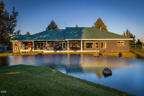 Tiny photo for 64629 Horseman Lane, Bend, OR 97703 (MLS # 220223455)