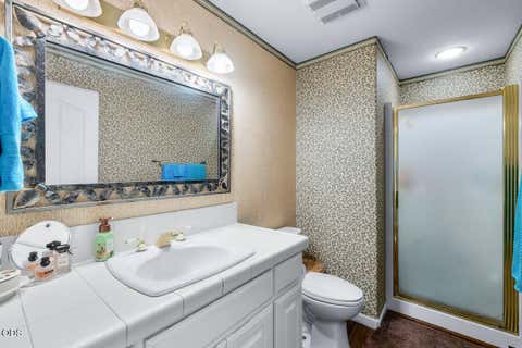 Tiny photo for 64629 Horseman Lane, Bend, OR 97703 (MLS # 220223455)