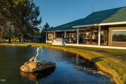 Tiny photo for 64629 Horseman Lane, Bend, OR 97703 (MLS # 220223455)