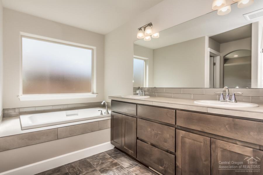 Dry Canyon - Residential