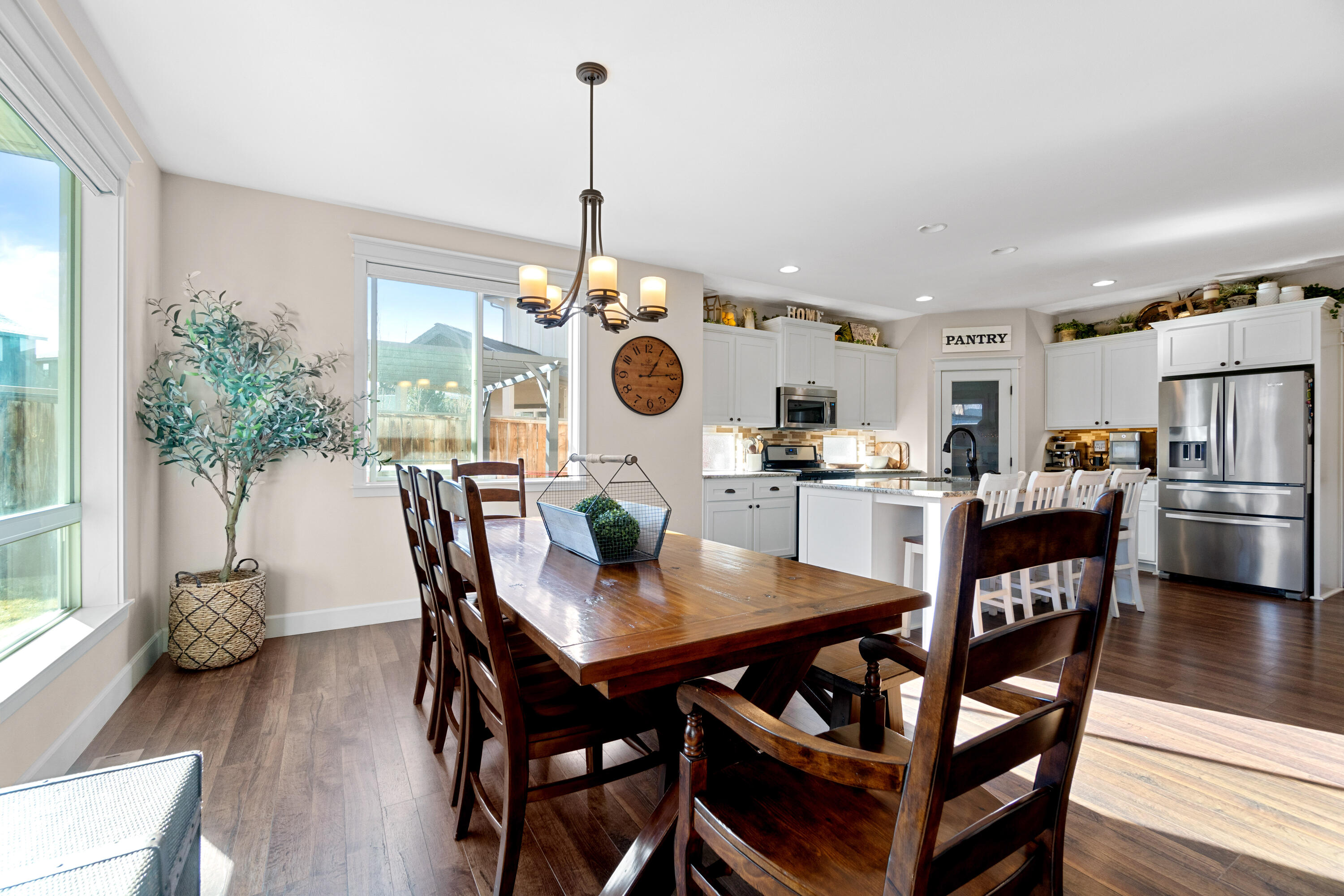 Alpenglow Estates S - Residential