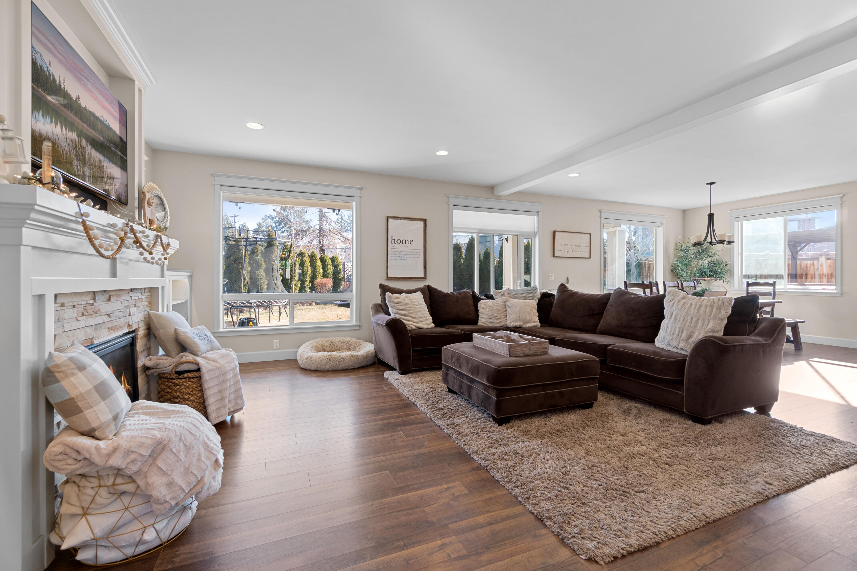 Alpenglow Estates S - Residential