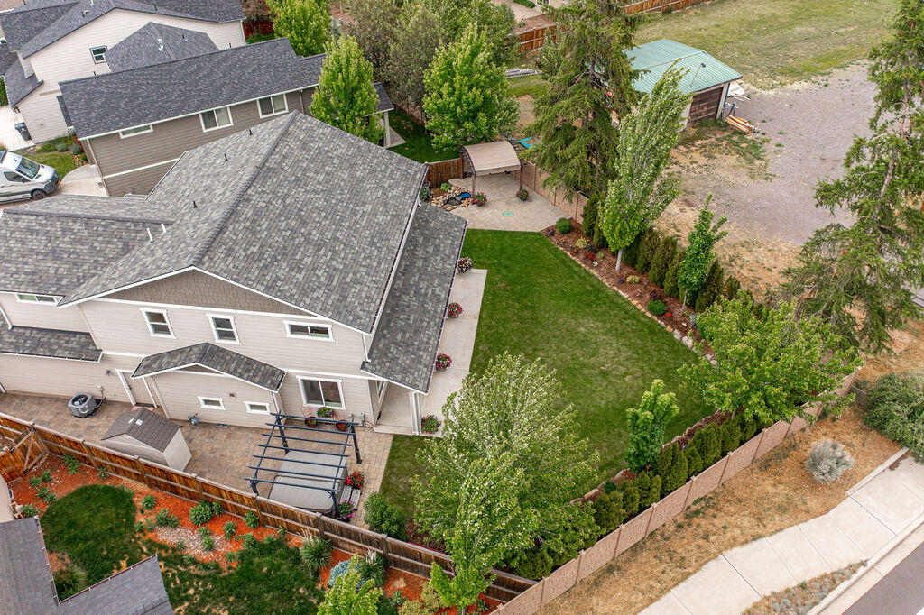 Alpenglow Estates S - Residential