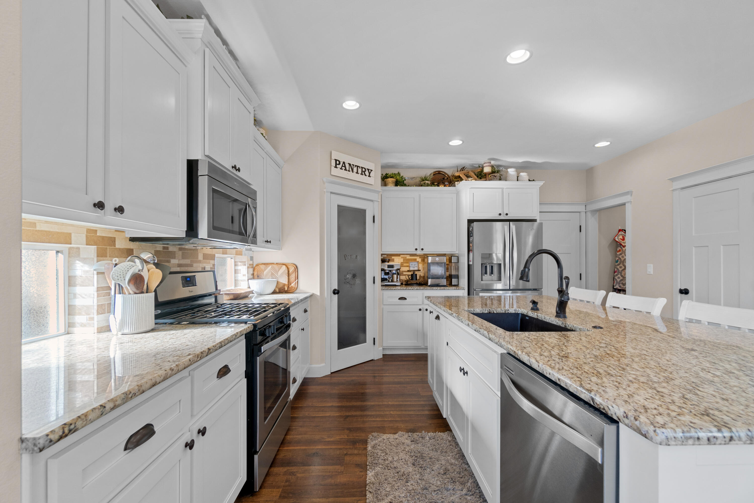 Alpenglow Estates S - Residential