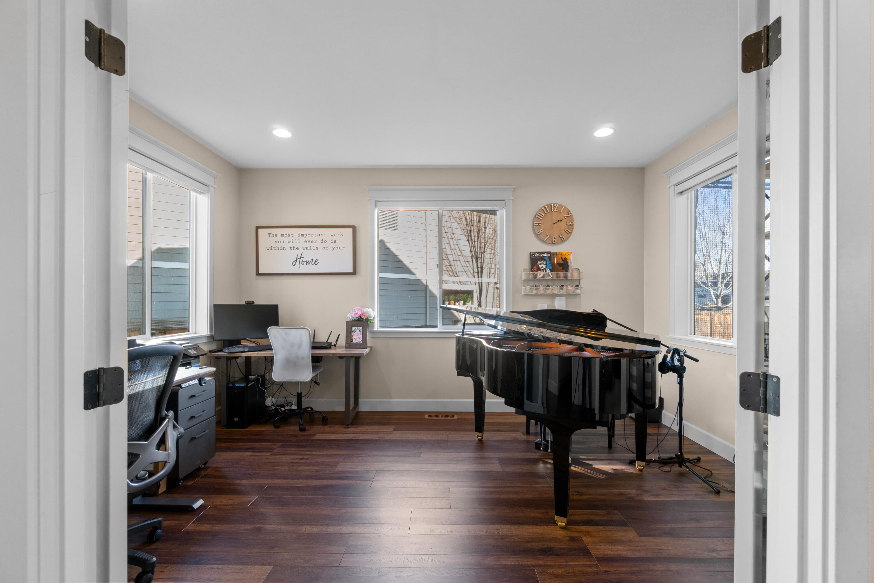 Alpenglow Estates S - Residential