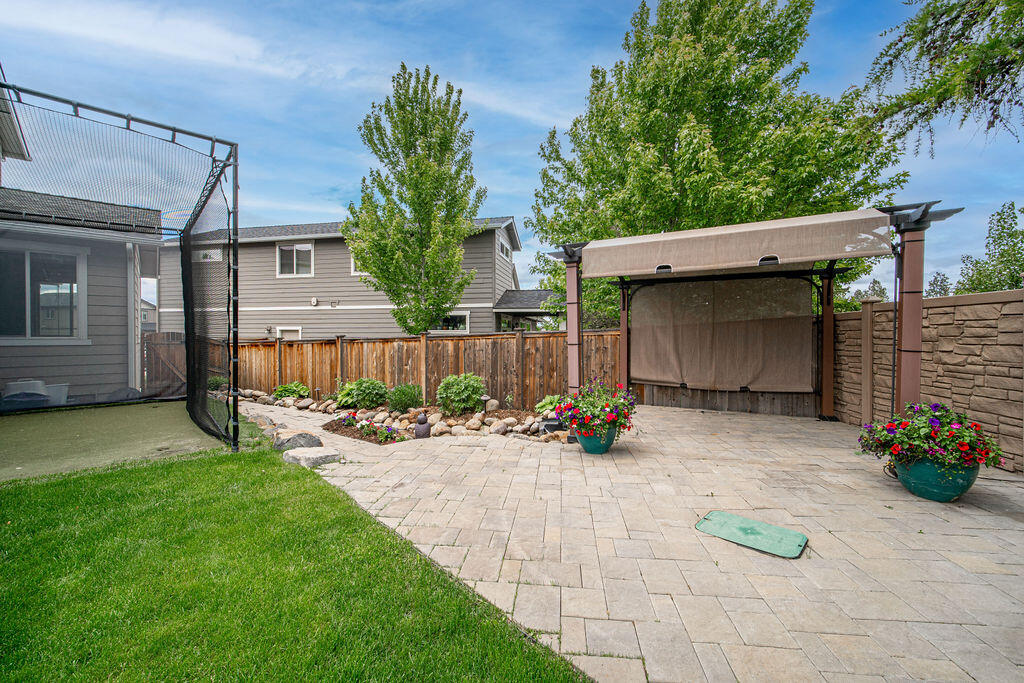 Alpenglow Estates S - Residential