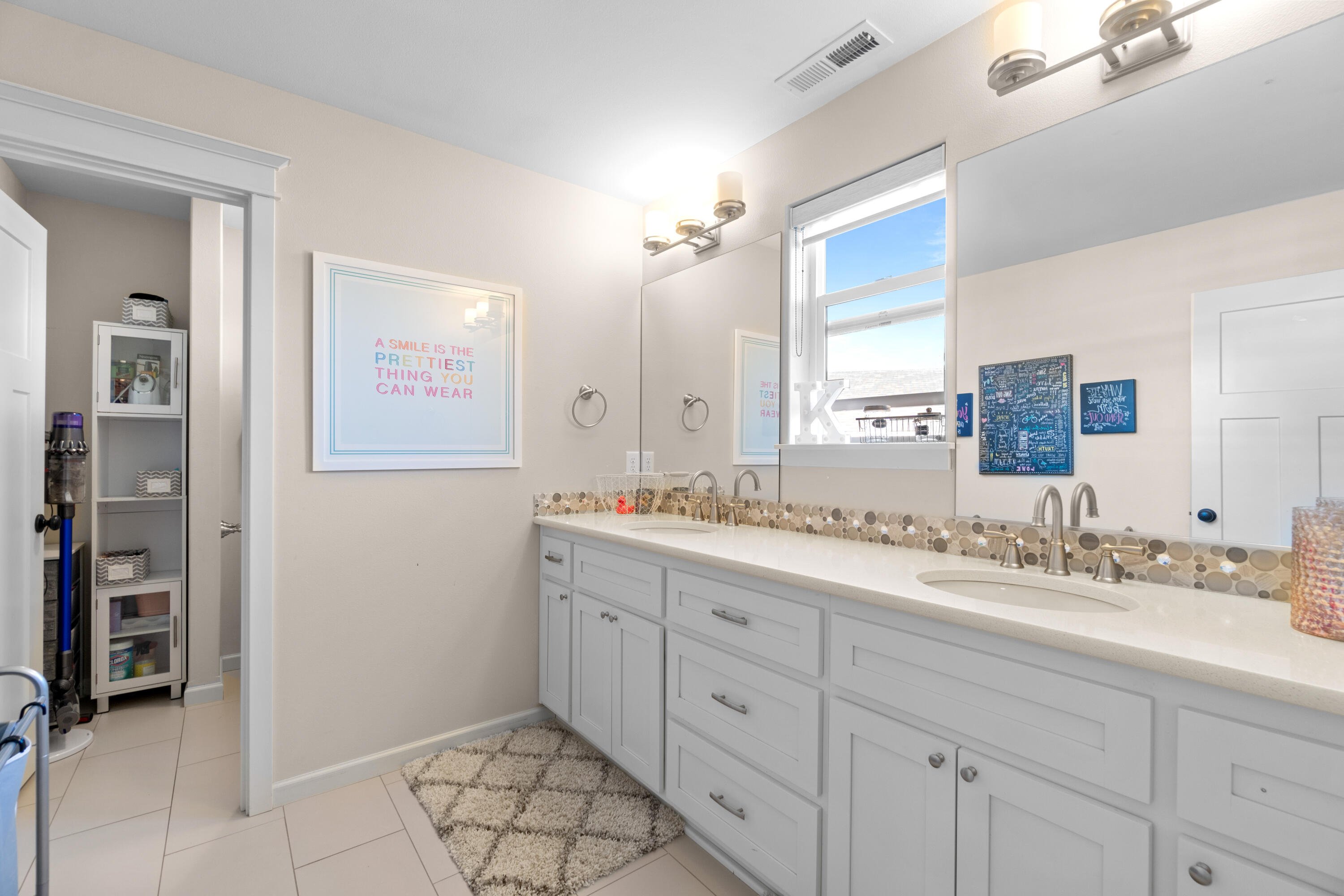 Alpenglow Estates S - Residential