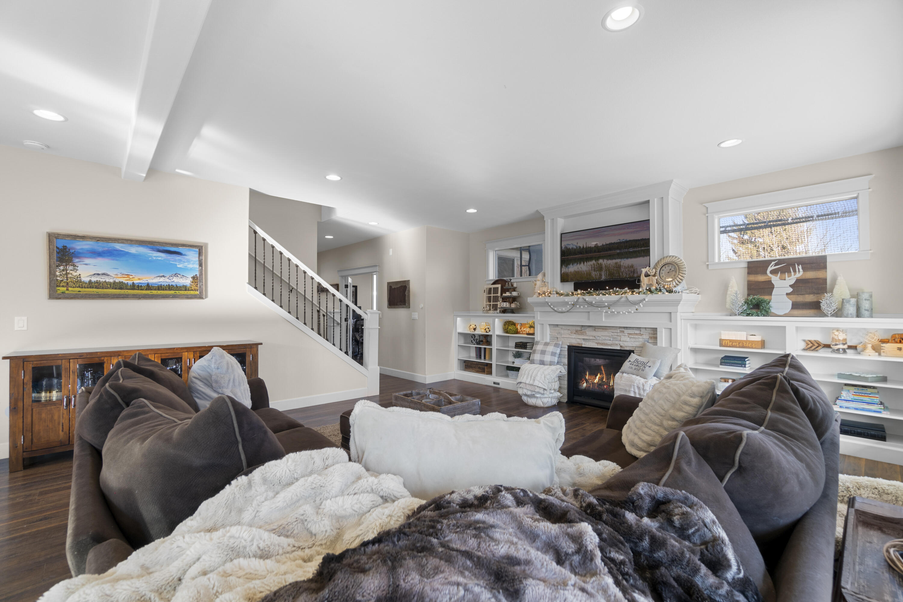 Alpenglow Estates S - Residential