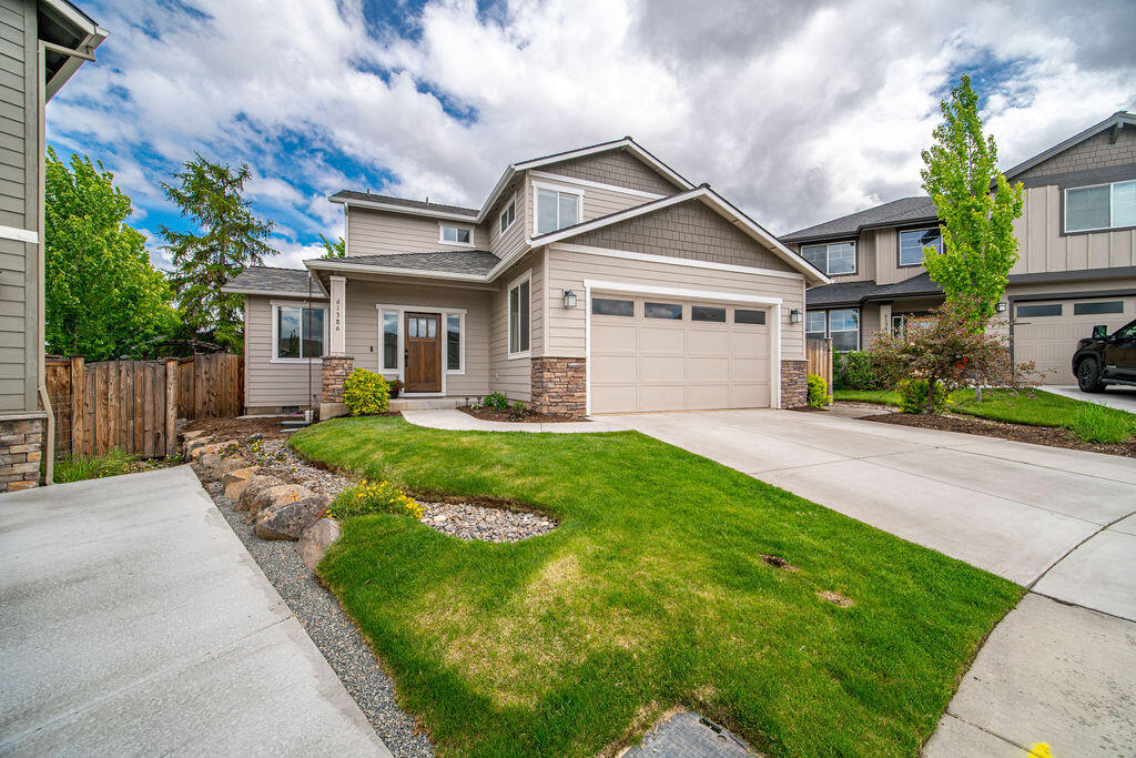 Alpenglow Estates S - Residential