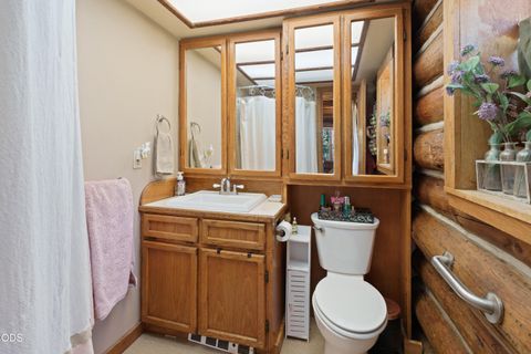 Tiny photo for 15715 Camino De Oro Avenue, La Pine, OR 97739 (MLS # 220225013)