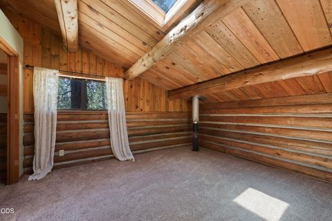 Tiny photo for 15715 Camino De Oro Avenue, La Pine, OR 97739 (MLS # 220225013)