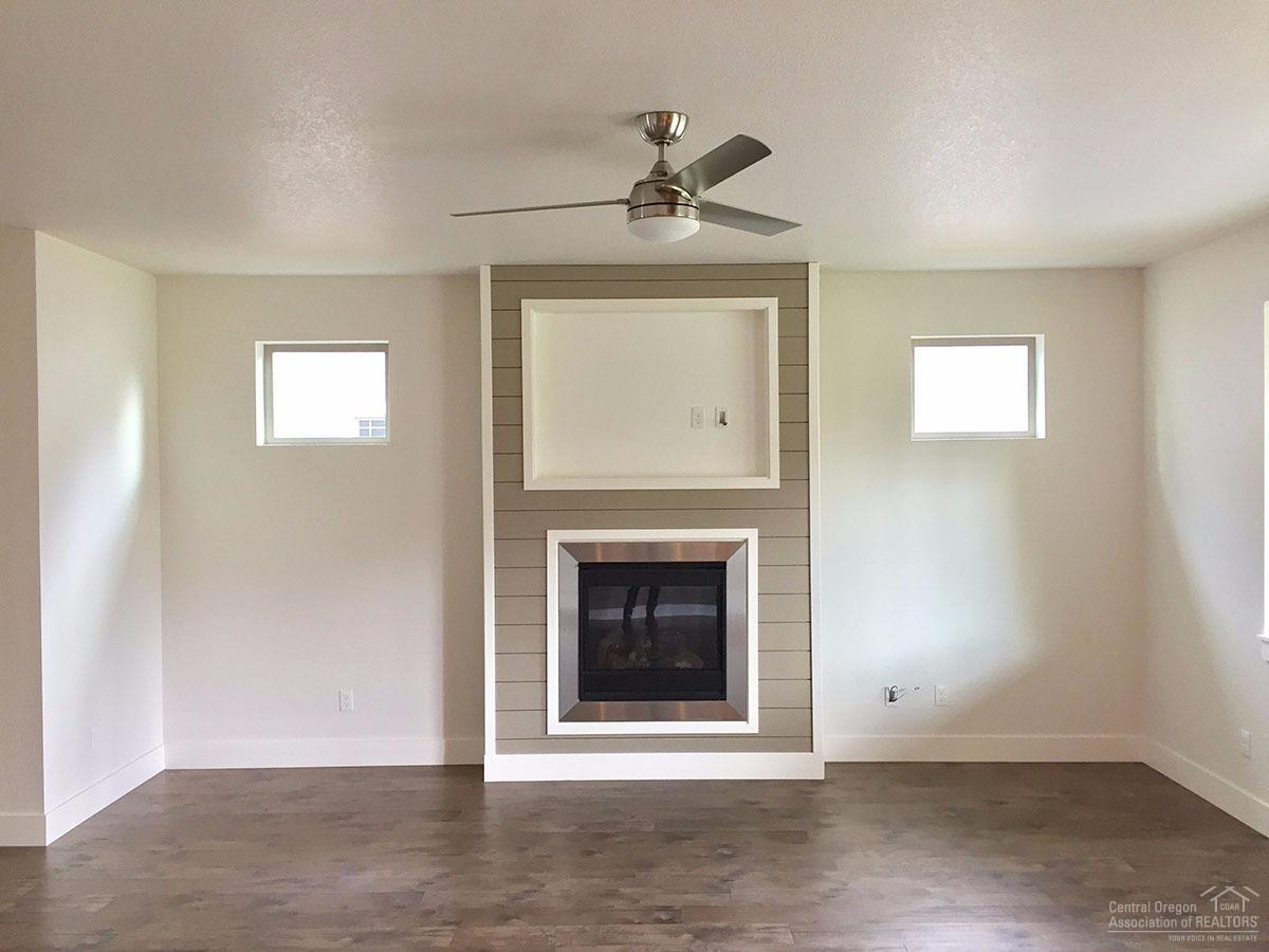 Fieldstone Crossing - Residential