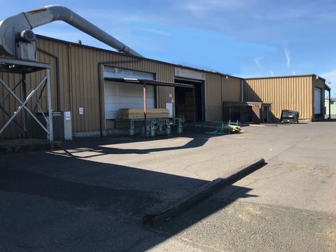 2350 Avenue F C White City OR 97503