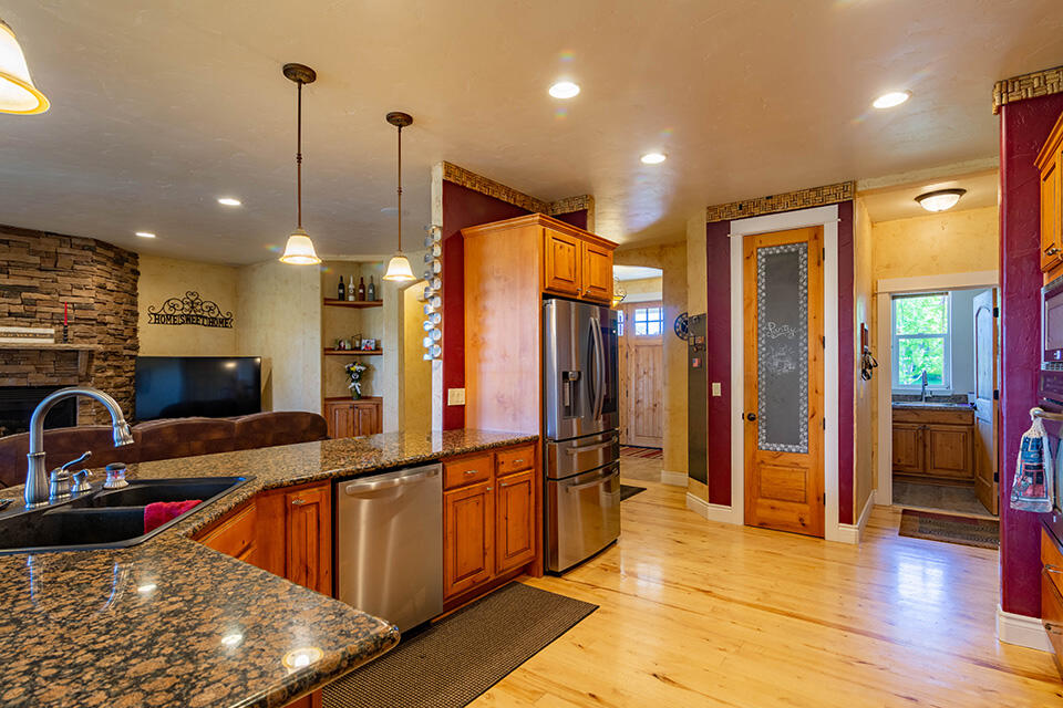 Majestic Ridge - Residential