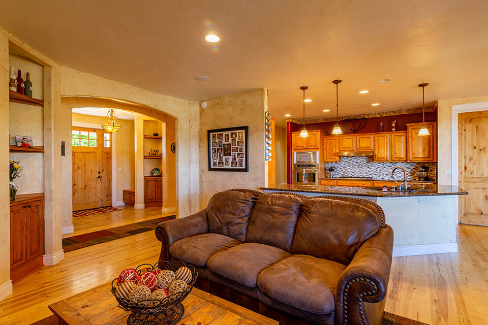 Majestic Ridge - Residential