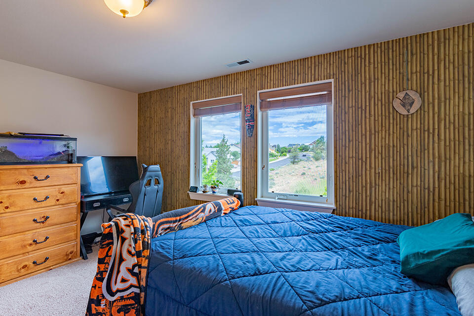 Majestic Ridge - Residential