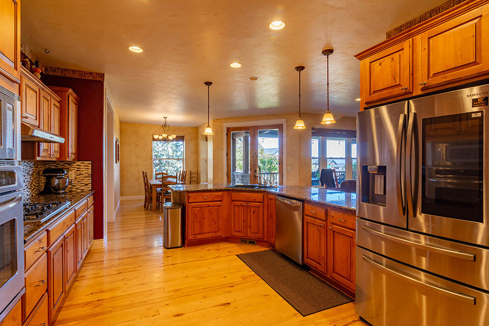 Majestic Ridge - Residential