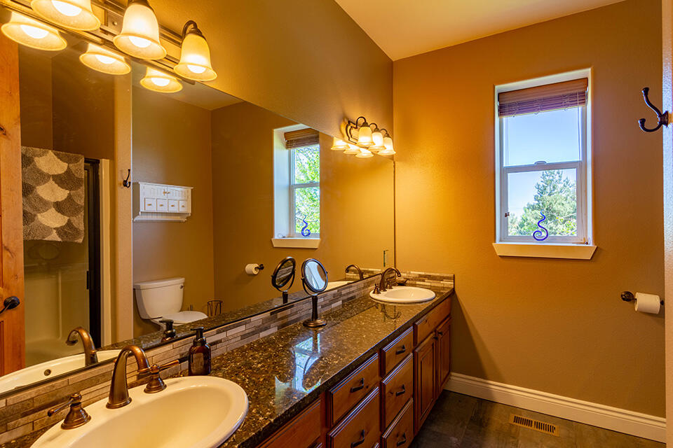 Majestic Ridge - Residential