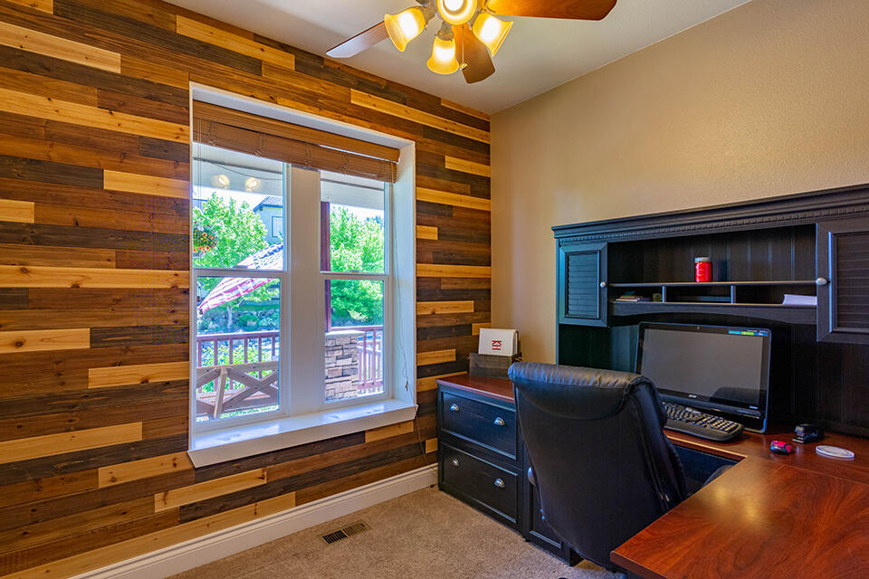 Majestic Ridge - Residential