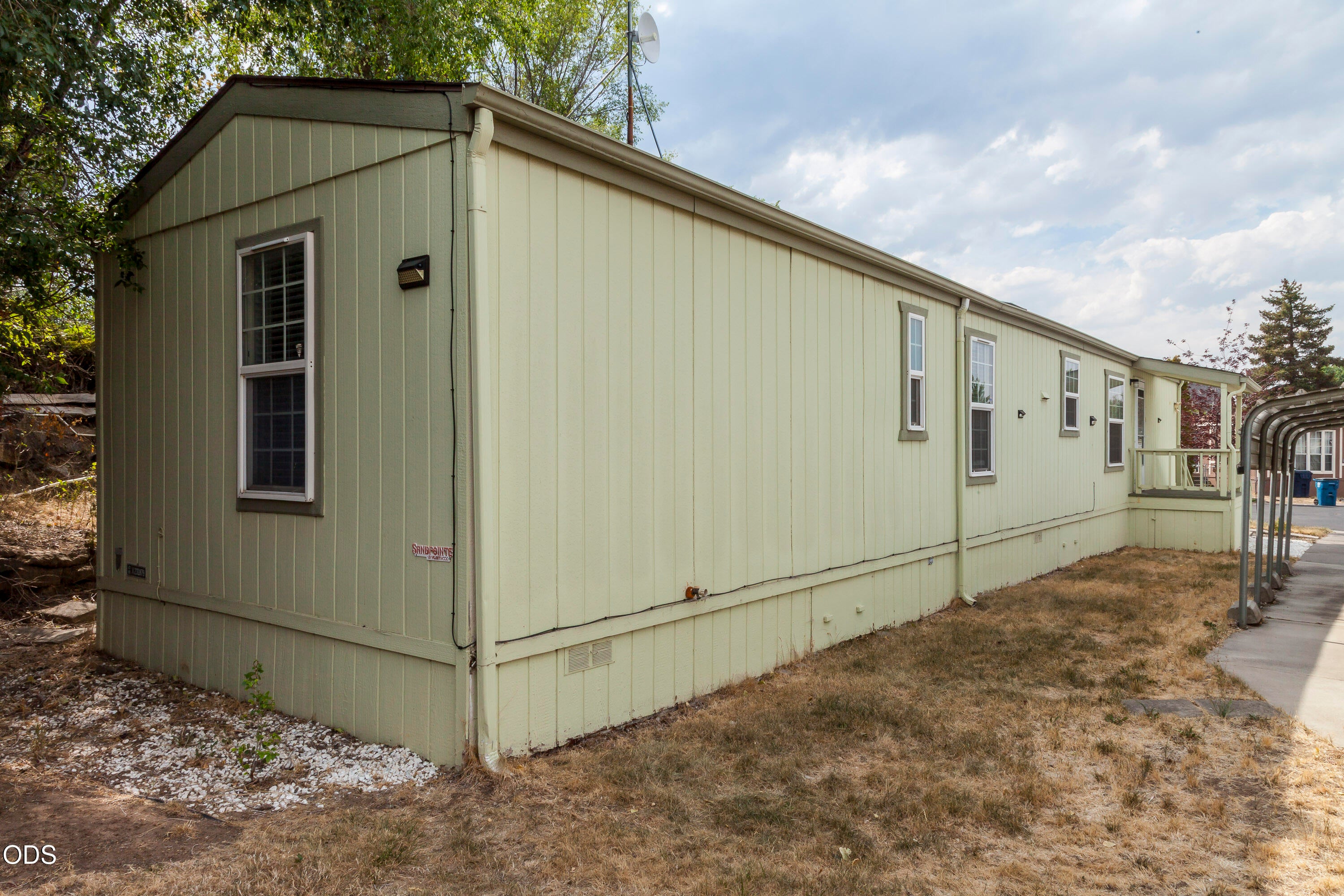 1515 NW Fir Avenue UNIT 12