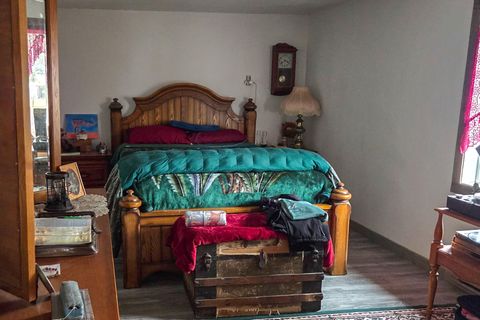 Tiny photo for 10852 Oregon 66, Klamath Falls, OR 97601 (MLS # 220219758)