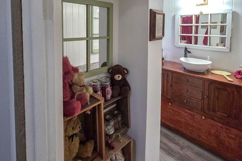 Tiny photo for 10852 Oregon 66, Klamath Falls, OR 97601 (MLS # 220219758)