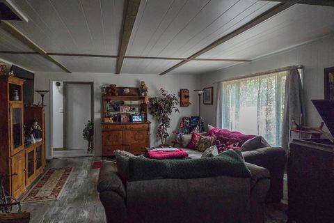 Tiny photo for 10852 Oregon 66, Klamath Falls, OR 97601 (MLS # 220219758)