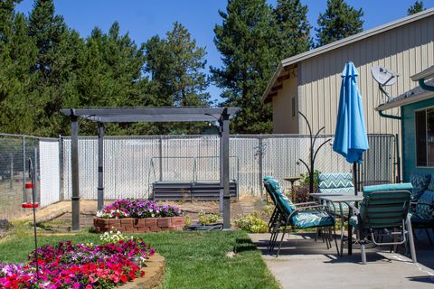 Tiny photo for 144544 Inglewood Road, La Pine, OR 97739 (MLS # 220206692)