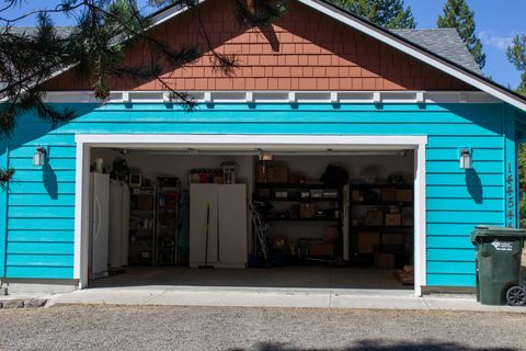 Tiny photo for 144544 Inglewood Road, La Pine, OR 97739 (MLS # 220206692)