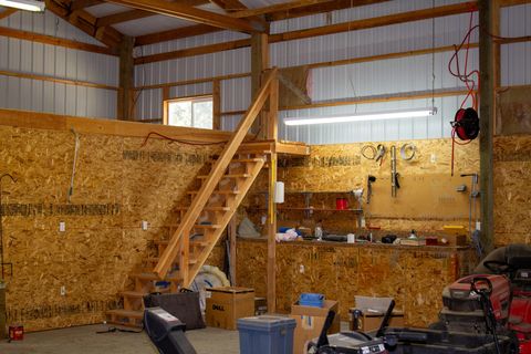 Tiny photo for 144544 Inglewood Road, La Pine, OR 97739 (MLS # 220206692)