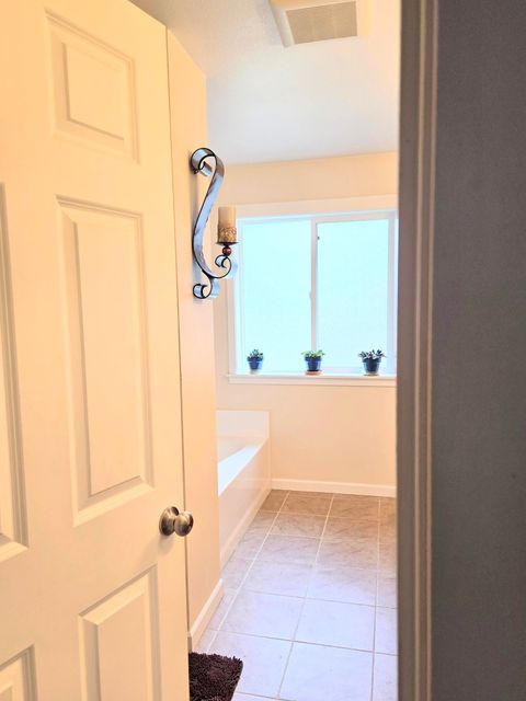 Tiny photo for 144544 Inglewood Road, La Pine, OR 97739 (MLS # 220206692)