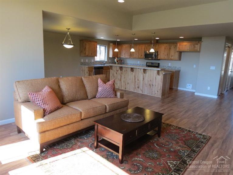 Julina Park - Residential