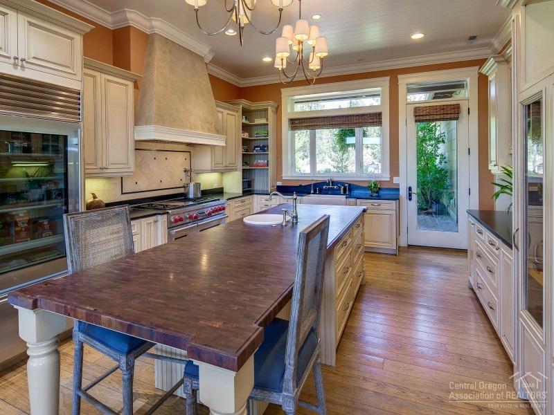 Awbrey Meadows - Residential