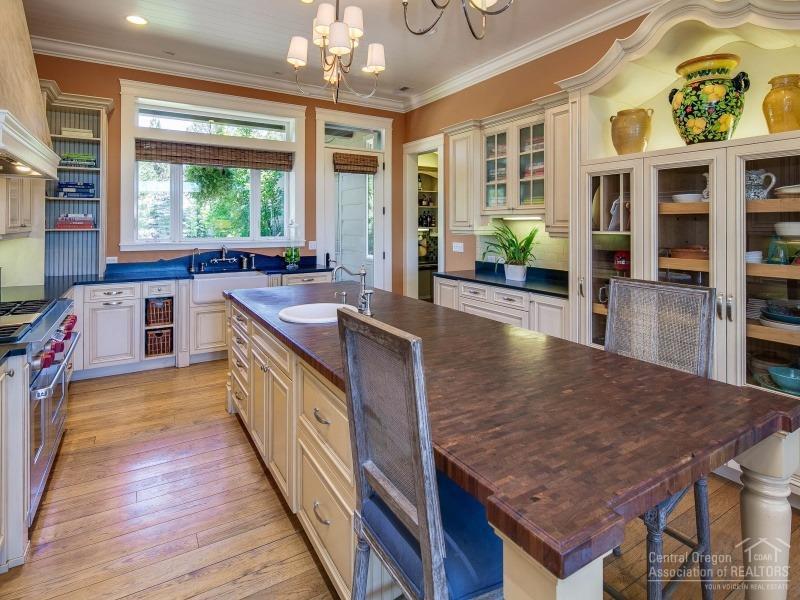 Awbrey Meadows - Residential