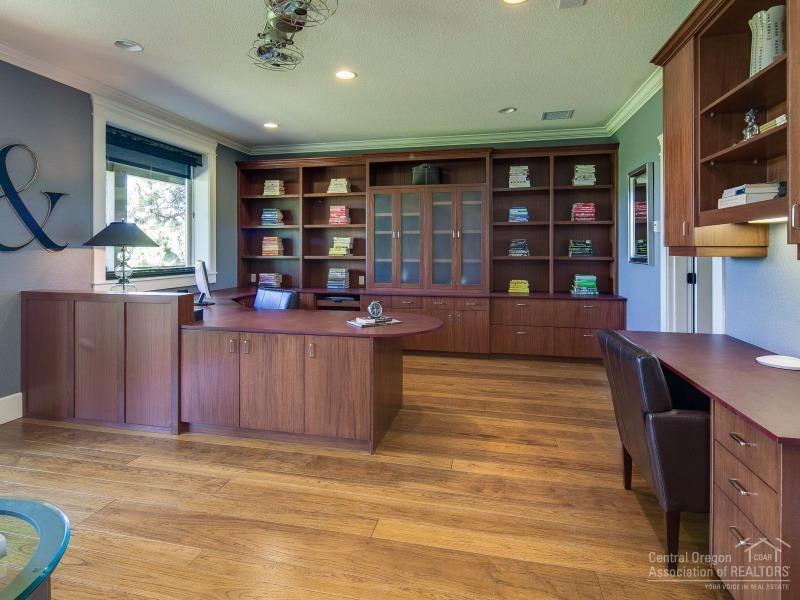 Awbrey Meadows - Residential