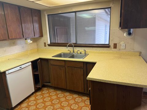 Tiny photo for 15533 Richardson Lane, Keno, OR 97627 (MLS # 220215656)