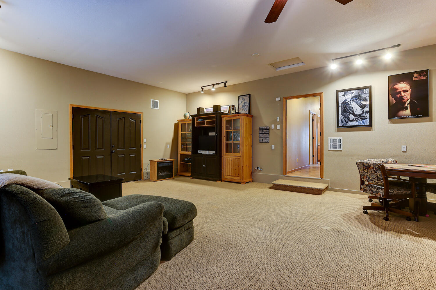 Fairway Point Villag - Residential