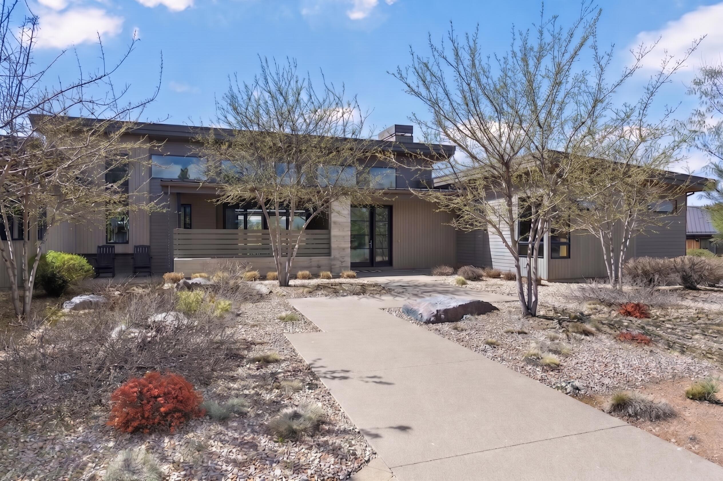 61785 Hosmer Lake Drive