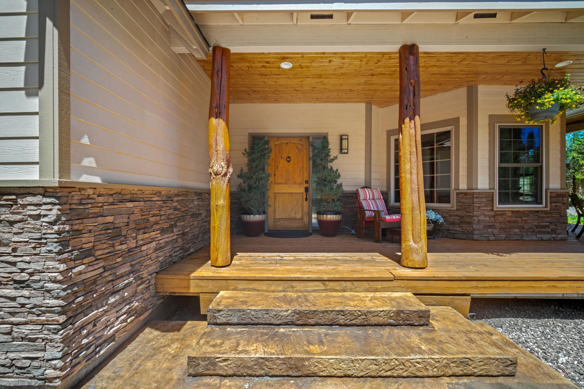 Pinewood Country Est - Residential