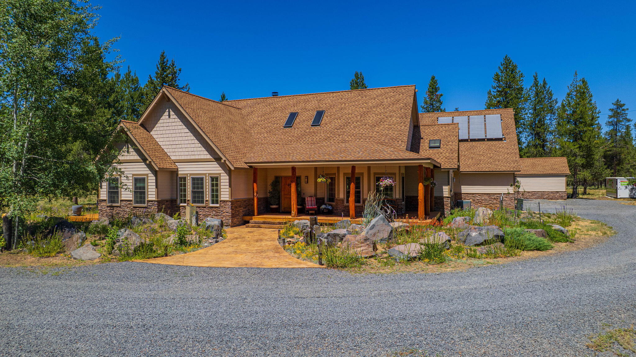 Pinewood Country Est - Residential