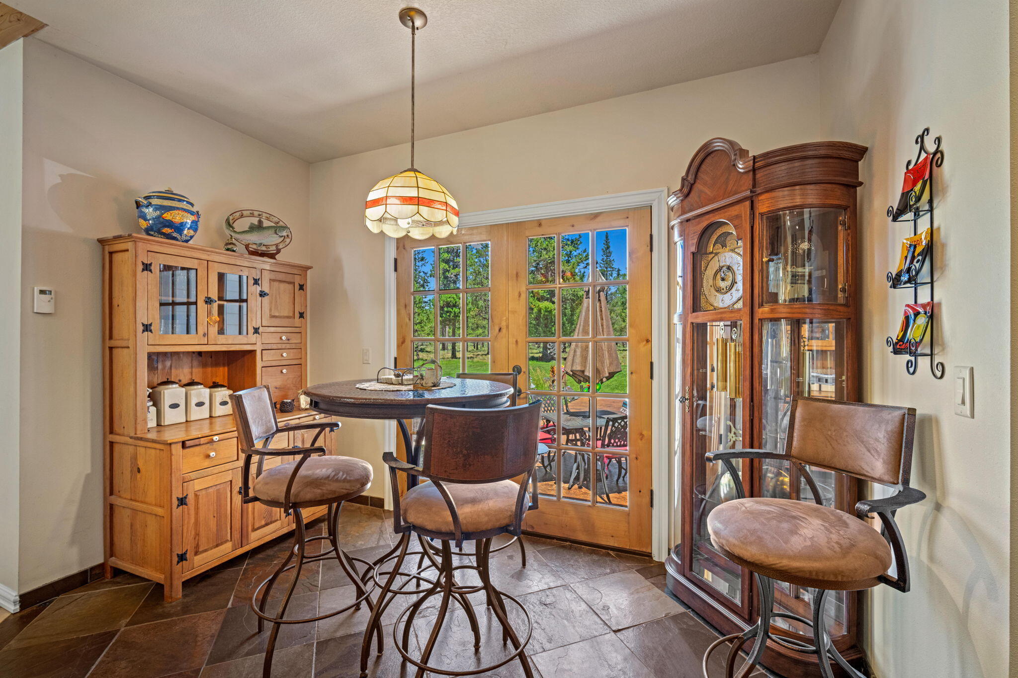 Pinewood Country Est - Residential