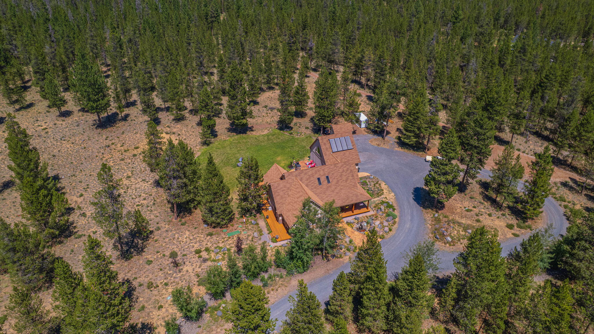 Pinewood Country Est - Residential