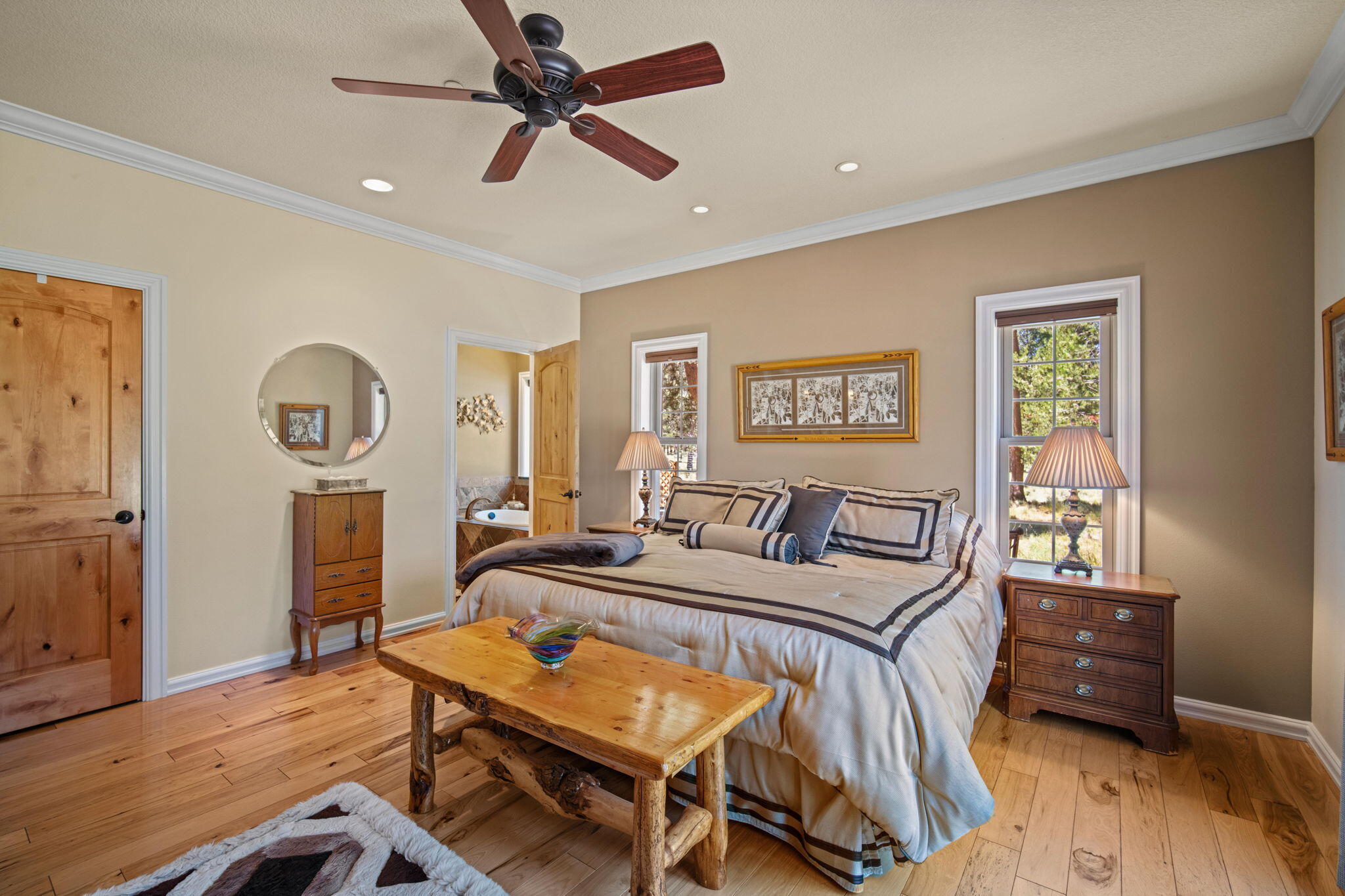 Pinewood Country Est - Residential