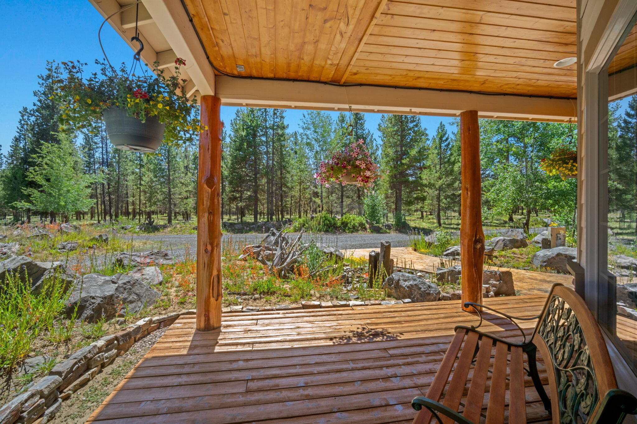 Pinewood Country Est - Residential