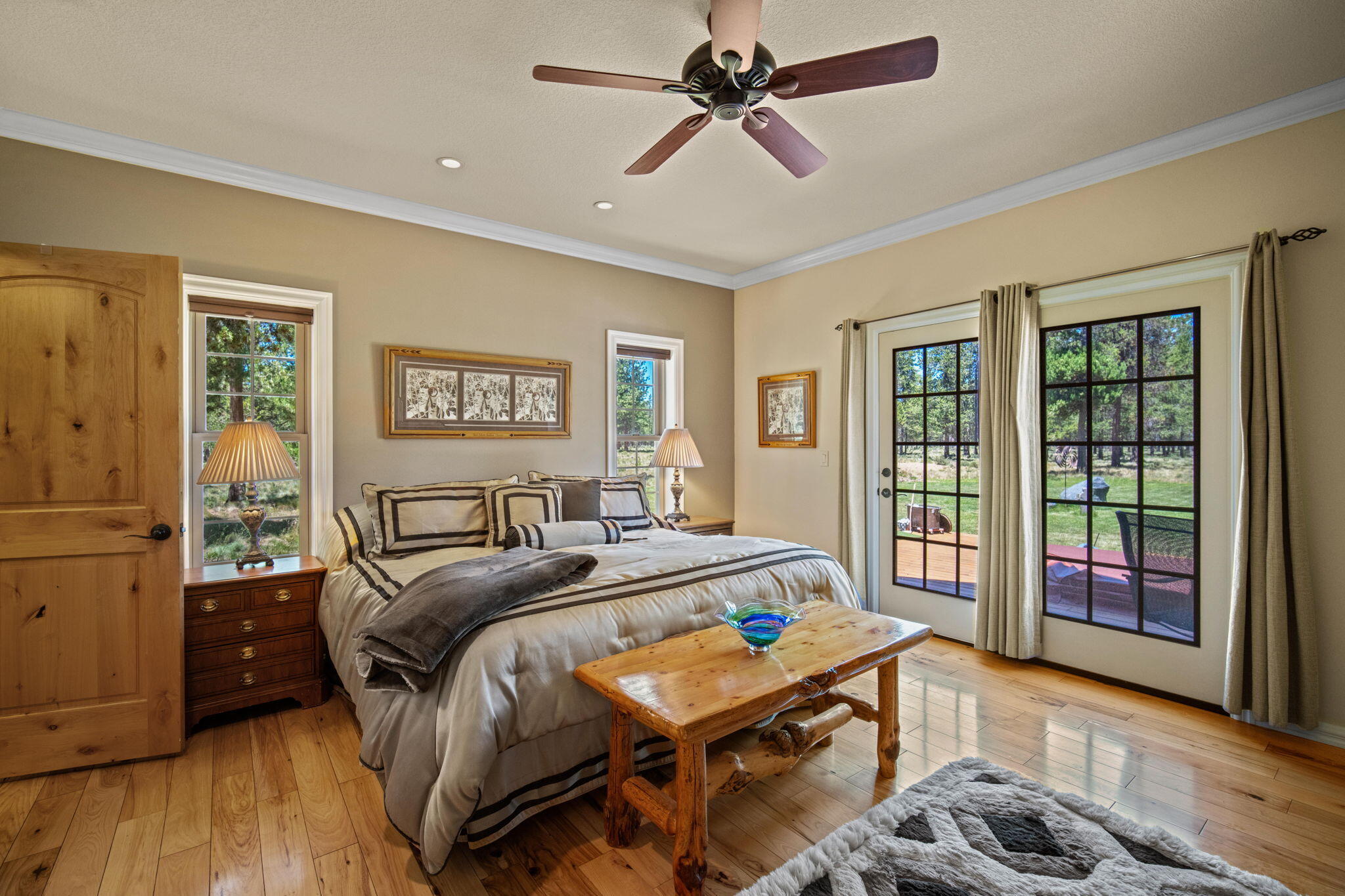 Pinewood Country Est - Residential